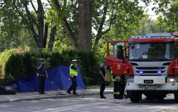 
У Варшаві сталася смертельна ДТП, вірогідно, з українцями та білорусом, - ЗМІ 