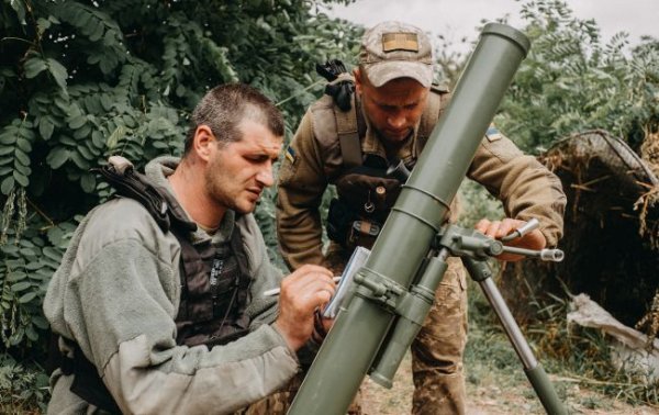 
Українські захисники показали відео знищення ворога на Вовчанському напрямку 