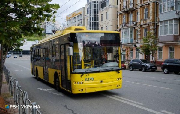 
У Хмельницькому скорочують кількість тролейбусів через проблеми зі світлом 