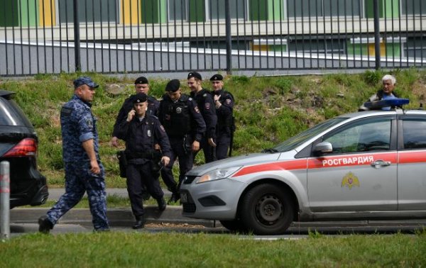 
Обстріляли синагогу, церкву та поліцію: у Дагестані повідомляють про серію нападів 