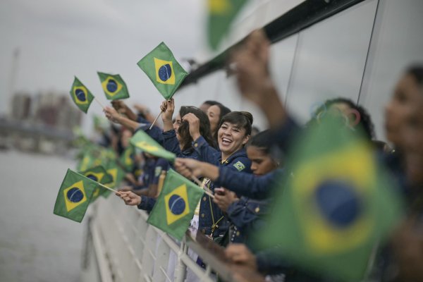 
У Парижі урочисто відкрили Олімпійські ігри-2024: яскраві фото з церемонії
