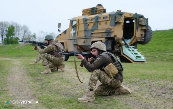 
П'ять кроків і час. Що треба Україні для прориву на фронті: думка експерта 