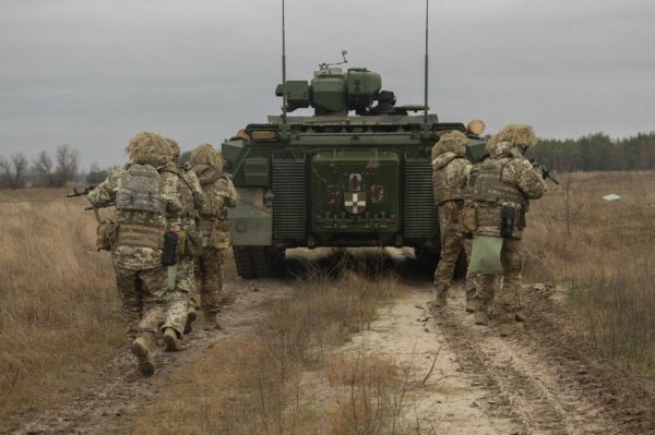 Підвищення акцизів і військового збору. Уряд прагне знайти додаткові пів трильйона на оборону, та чи сподобається це депутатам
                                