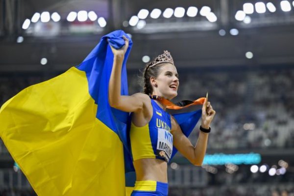 
У 22 роки виграла абсолютно все: здобутки олімпійської чемпіонки та світової рекордсменки Магучіх
