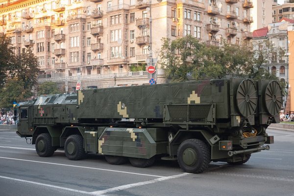 
"Паляниця" та власна балістика. Що відомо про таємну зброю України та чи долетить вона до Москви 