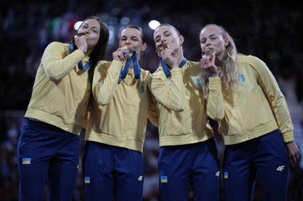 
Від Пекіна-2008 до Парижа-2024: дворазова олімпійська чемпіонка Харлан побила історичний рекорд
