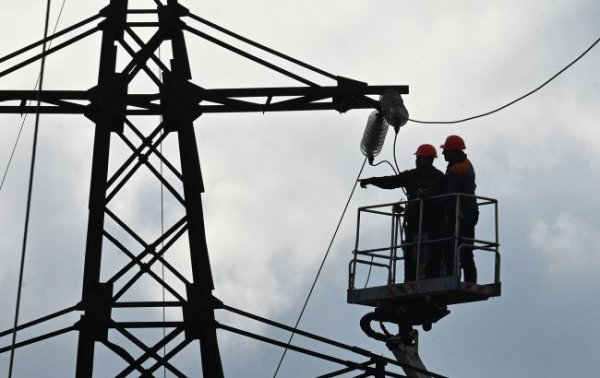 
В областях України почали вводити графіки відключень світла через удар по енергетиці 