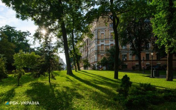 
Синоптики дали прогноз на завтра в Україні. Де сильно холодає 