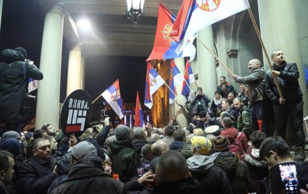 
У Сербії протестували проти влади: в чому причина 