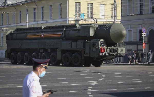 
Нова ракета. Як "Орешник" перетворився на "Кедр" і кому адресовані погрози Путіна 