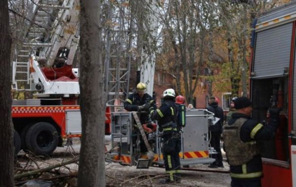 
Удар по Кривому Рогу: поліція показала перші хвилини після ракетного обстрілу 