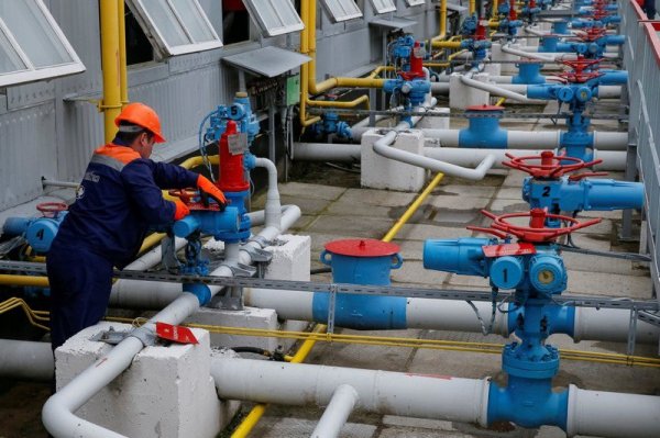 Україна зупиняє транзит газу. Що це означає і якими будуть наслідки
                                