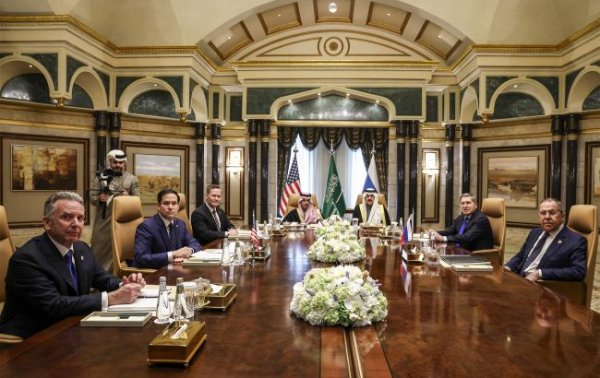 США та РФ розпочали нову зустріч у Саудівській Аравії: що відомо