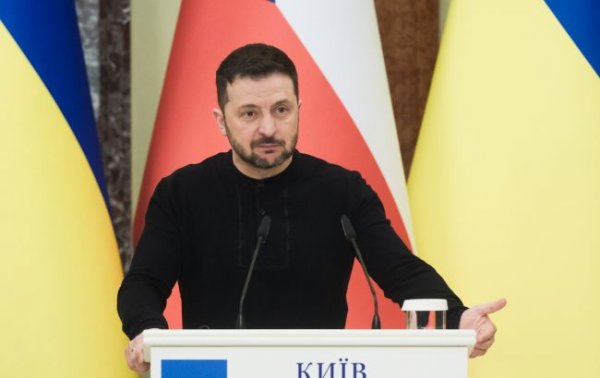 Зеленський ввів санкції проти рупорів Кремля: у списку Бардаш, проект Медведчука і не тільки