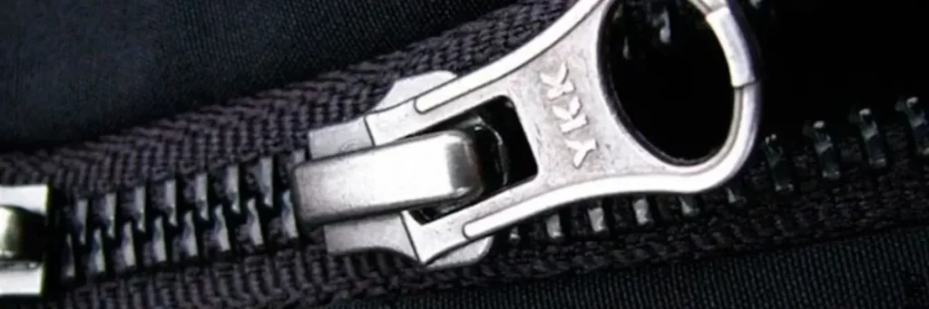 YKK представила першу у світі блискавку, яка автоматично застібається завдяки вбудованому двигуну та керується дистанційно.