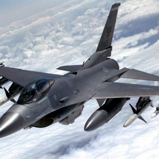 Нідерланди завершують передачу Україні всіх 24 винищувачів F-16, офіційно знявши їх з озброєння після 45 років служби.
