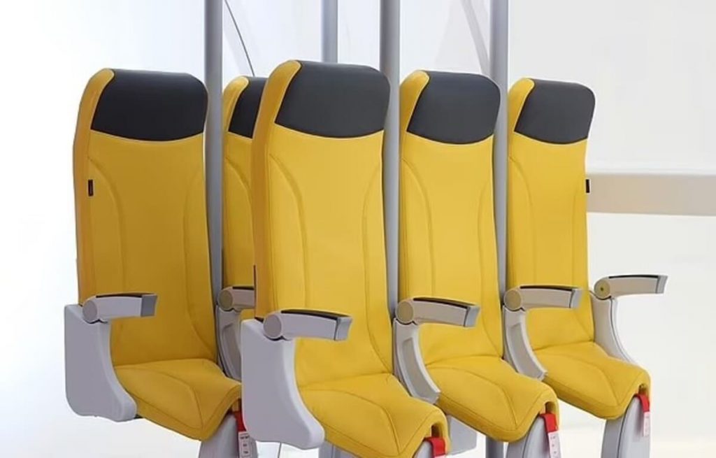 Aviointeriors презентувала стоячі місця Skyrider 2.0 для літаків, які можуть з'явитися на коротких рейсах вже у 2026 році, збільшуючи пасажиромісткість на 20%.