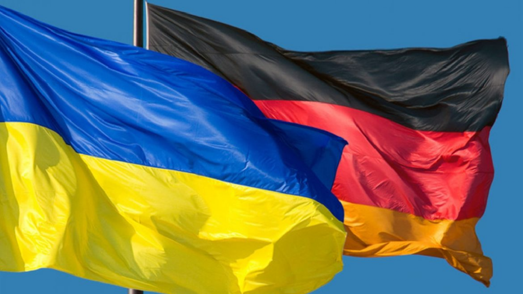 Німеччина оголосила про новий пакет військової допомоги Україні на суму близько 5 мільярдів євро, який включає поставки озброєння, боєприпасів та інші засоби підтримки.
