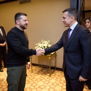 Зеленський і Нобоа обговорили зону вільної торгівлі, підтримку Формули миру та зміцнення двосторонніх відносин між Україною та Еквадором.