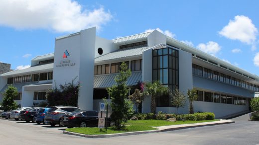 Канадська компанія Sinobec Group подала на банкрутство через наслідки торговельної війни США–Китай та санкцій, які порушили її ланцюги постачання.