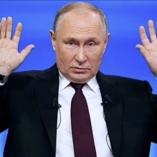 Російське керівництво заявляє про готовність до тривалої війни, використовуючи це як інструмент психологічного тиску на Україну та Захід.