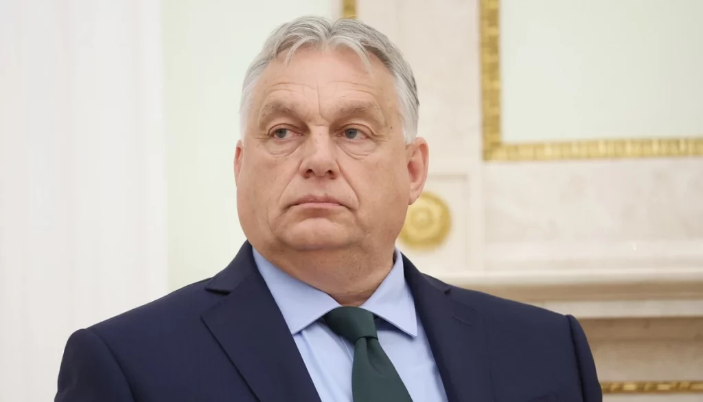 Будапешт звинуватив Україну у співпраці з опозицією після викриття шпигунської мережі на Закарпатті та оголосив про висилку українських дипломатів.