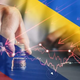 Російська економіка стикається з інфляцією, дефіцитом кадрів, падінням експорту та зростанням військових витрат, що загрожує її стабільності.