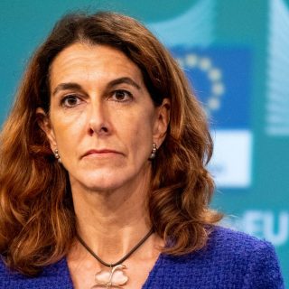 Єврокомісія готова до перемовин зі Словаччиною щодо її побоювань стосовно нових санкцій проти Росії через імпорт енергоносіїв.