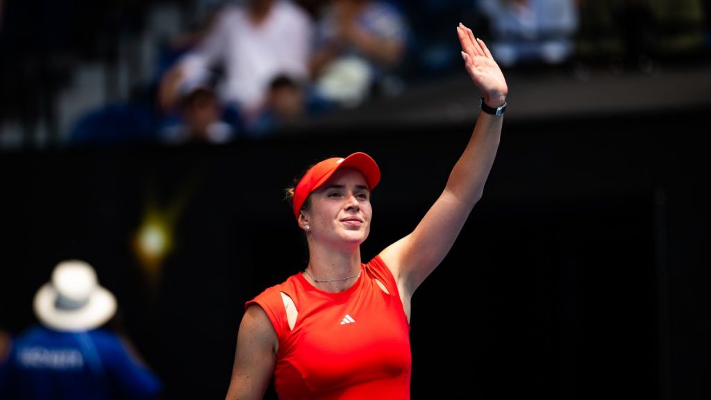 Еліна Світоліна перемогла Жасмін Паоліні у 1/8 фіналу Відкритого чемпіонату Франції з тенісу та вийшла до чвертьфіналу Ролан Гаррос 2024.