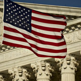 Федеральний суд США зупинив спробу адміністрації Трампа обмежити Гарвард у прийомі іноземних студентів. Суддя вимагає звіт від Білого дому протягом 72 годин.