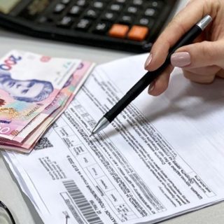 Дізнайтесь, хто має право на субсидії у 2025 році, як оформити допомогу, які документи потрібні та що змінилося в правилах нарахування.