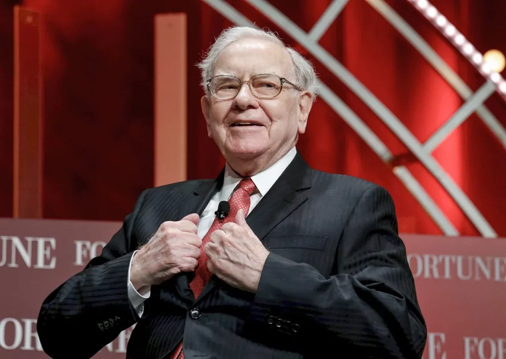 Уоррен Баффет передав акції Berkshire Hathaway на $6 млрд п’яти благодійним організаціям, зокрема Фонду Гейтсів і фондам своїх дітей.