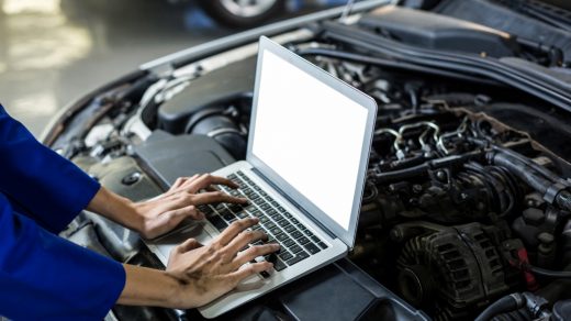 В Україні з 1 липня 2025 року набрали чинності нові правила техогляду авто з фото- та відеофіксацією. Кого це стосується і які штрафи – читайте.