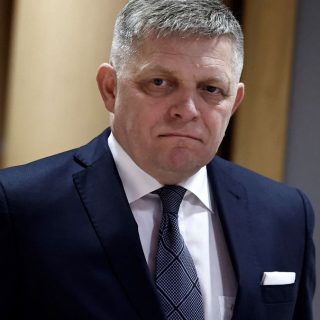 Словаччина підтримала 18-й пакет санкцій ЄС проти Росії, отримавши письмові газові гарантії від Урсули фон дер Ляєн.