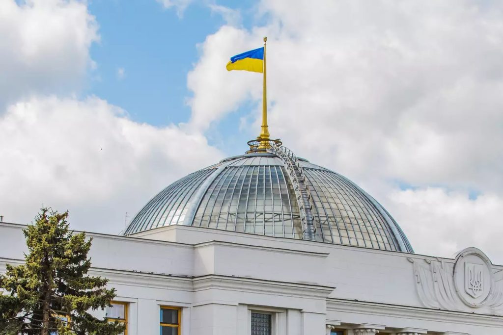 Верховна Рада планує 17 липня призначити новий склад Кабінету Міністрів на наступний день після голосування про відставку чинного уряду.