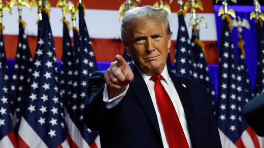 Трамп значно скоротив терміни ультиматуму для Путіна, зменшивши їх з 50 до 12 днів. Кремль не зацікавлений у контактах, заявив Пєсков.