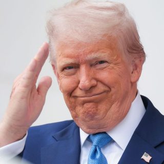 Європейські лідери сумніваються у зміні позиції Дональда Трампа щодо війни в Україні, попри його критику Путіна та покращення діалогу із Зеленським.