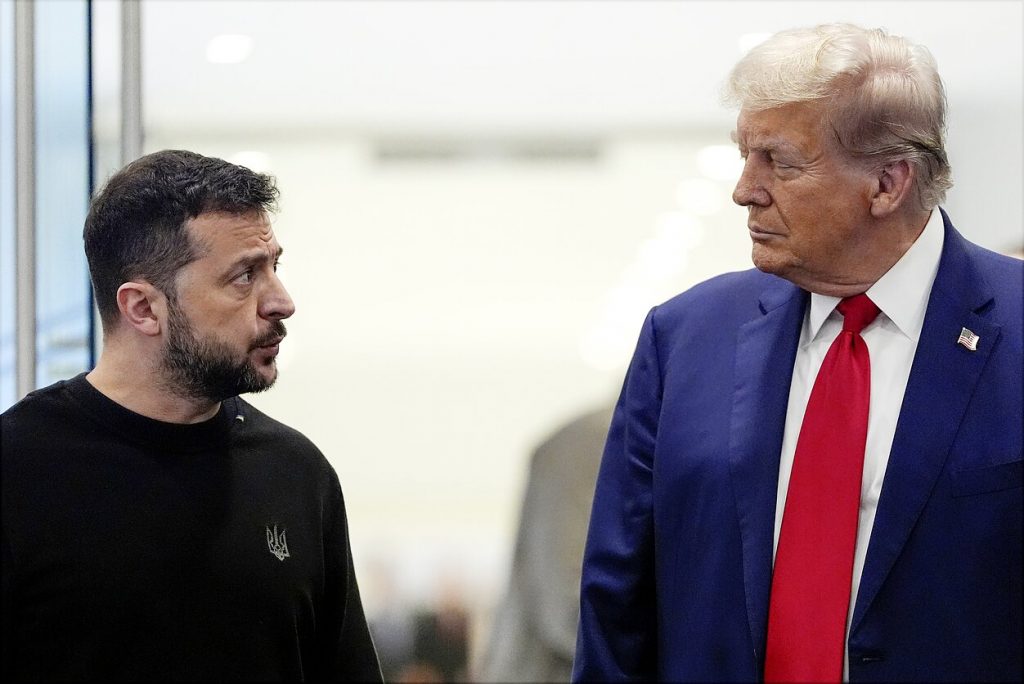 Трамп заявив, що Зеленський не буде присутнім на переговорах з Путіним, запланованих на 15 серпня, та висловив сподівання на можливість майбутніх переговорів.