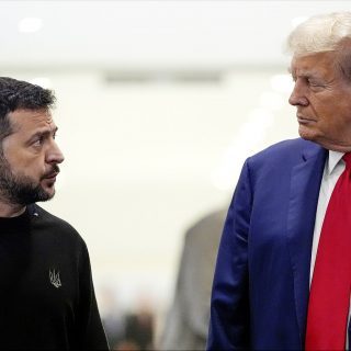 Трамп заявив, що Зеленський не буде присутнім на переговорах з Путіним, запланованих на 15 серпня, та висловив сподівання на можливість майбутніх переговорів.