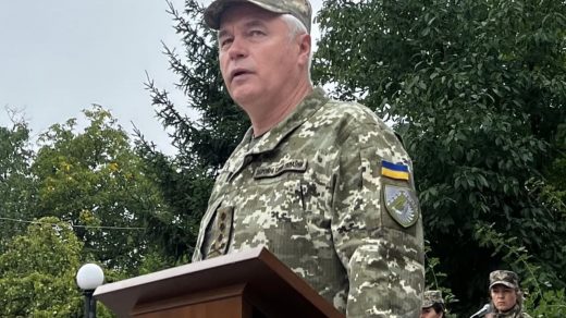 Зеленський призначив Анатолія Кривоножка командувачем Повітряних сил, які залишались без керівника більше року.