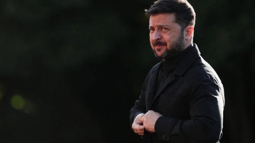 Брайан Гленн вибачився перед Зеленським за критику костюма, що стала темою для жарту на зустрічі в Білому домі. Подробиці зустрічі 18 серпня.