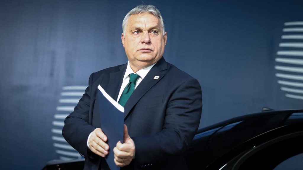 У Венгрії затримали чоловіка, який планував вбивство прем'єра Орбана. Він шукав найманого вбивцю, обіцяючи оплату.