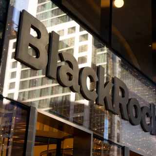 BlackRock інвестує $11 млрд у газову інфраструктуру на родовищі Jafurah у Саудівській Аравії.
