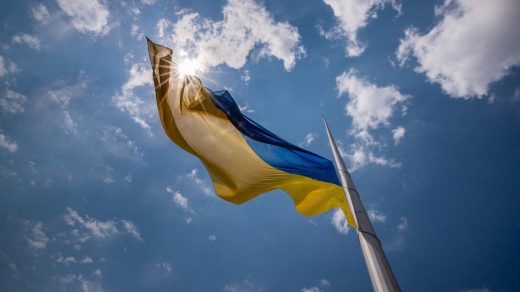 24 серпня Україна відзначить День Незалежності з обмеженими святкуваннями через воєнний стан, зокрема у Києві проведуть безкоштовні екскурсії та благодійні заходи.