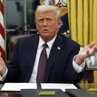 Трамп повідомив про втрати Росії та України у війні, зазначивши, що Росія втратила понад 112 тисяч військових з початку року.