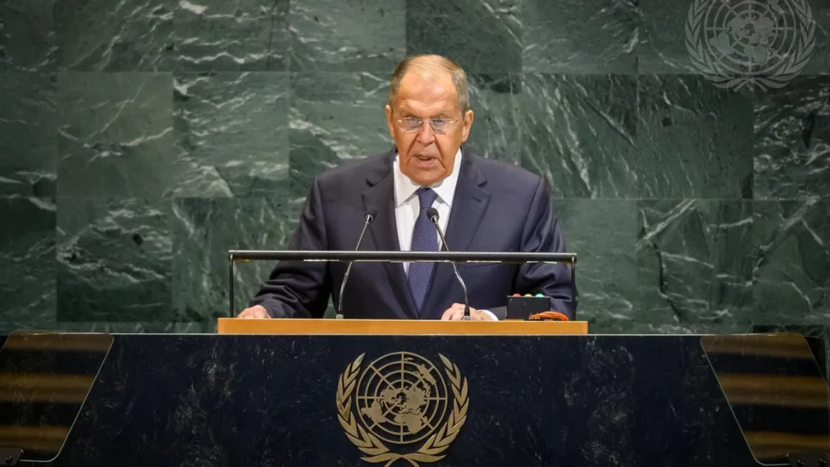 Лавров заявив, що Росія не атакуватиме Європу та НАТО безпілотниками чи ракетами, погрози проти країни отримають рішучу відсіч.