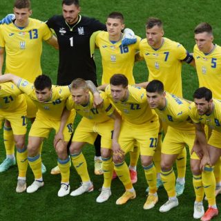 Збірна України 9 вересня зіграє в Баку проти Азербайджану у відборі ЧС-2026. Час, трансляція, склади та історія зустрічей команд.