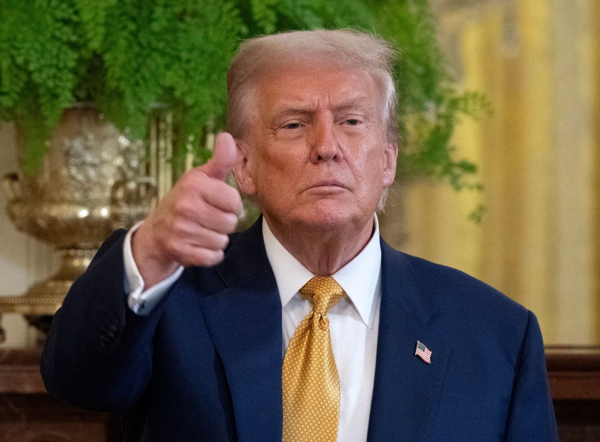 Дональд Трамп заявив про готовність переглянути заборону на використання Україною американської далекобійної зброї для ударів по Росії.