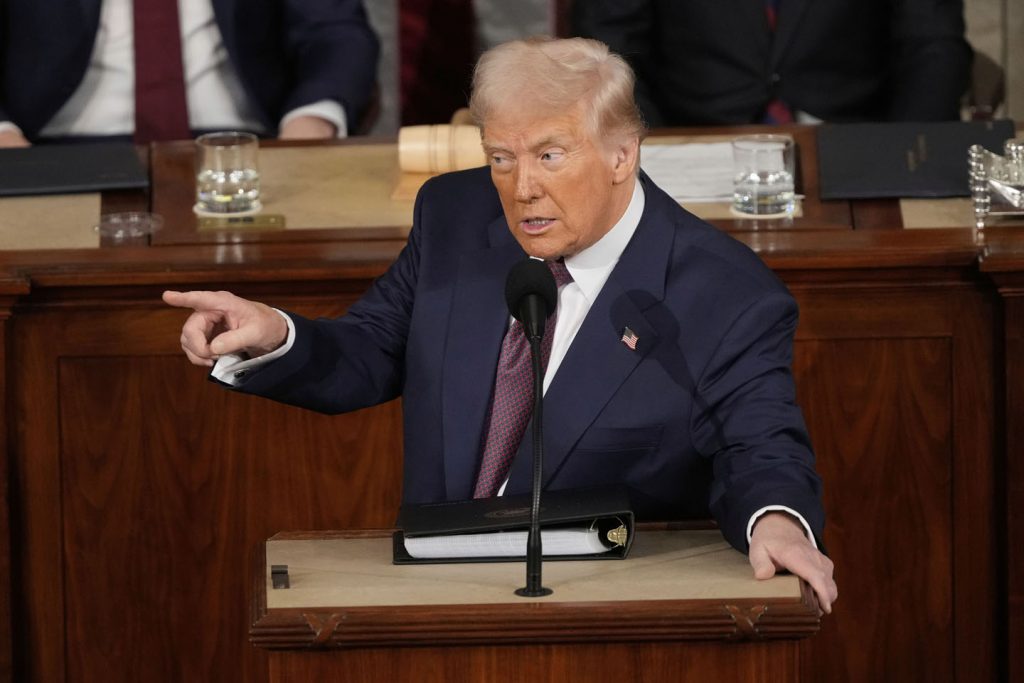 Фінал US Open 2025 між Алькарасом та Сіннером відвідає Дональд Трамп — перший чинний президент США за 25 років, який буде на вирішальному матчі.