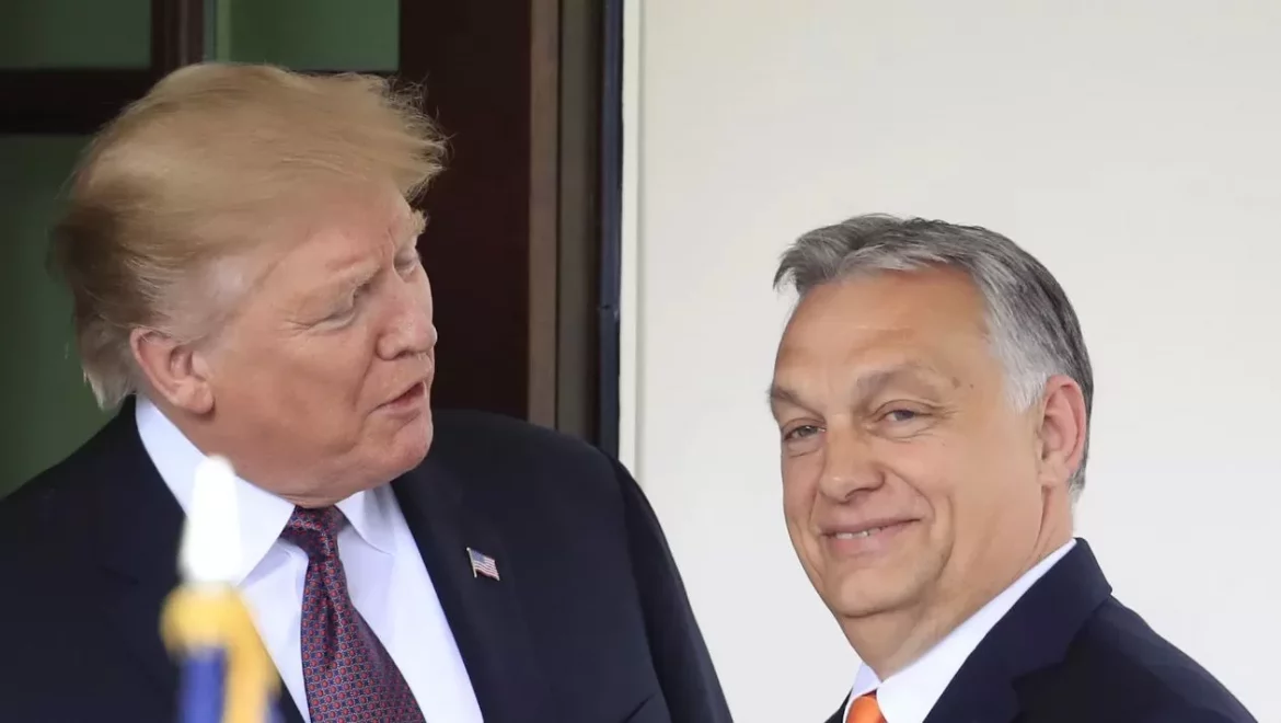 Дональд Трамп відмовився надати Угорщині виняток із санкцій на російську нафту, попри прохання Віктора Орбана, через залежність країни від трубопроводів.